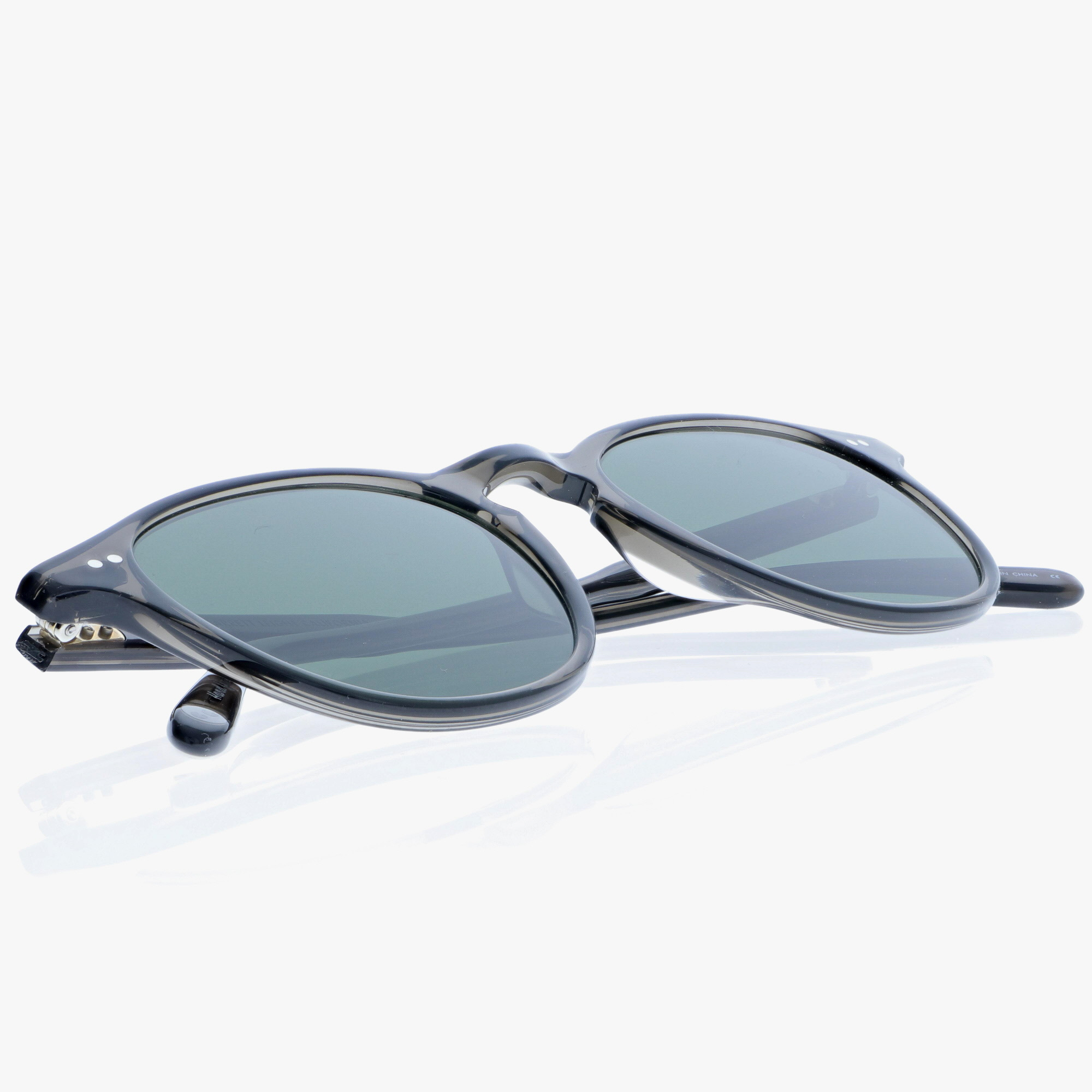 GARRETT LEIGHT / HAMPTON SUN / BLACK GLASS