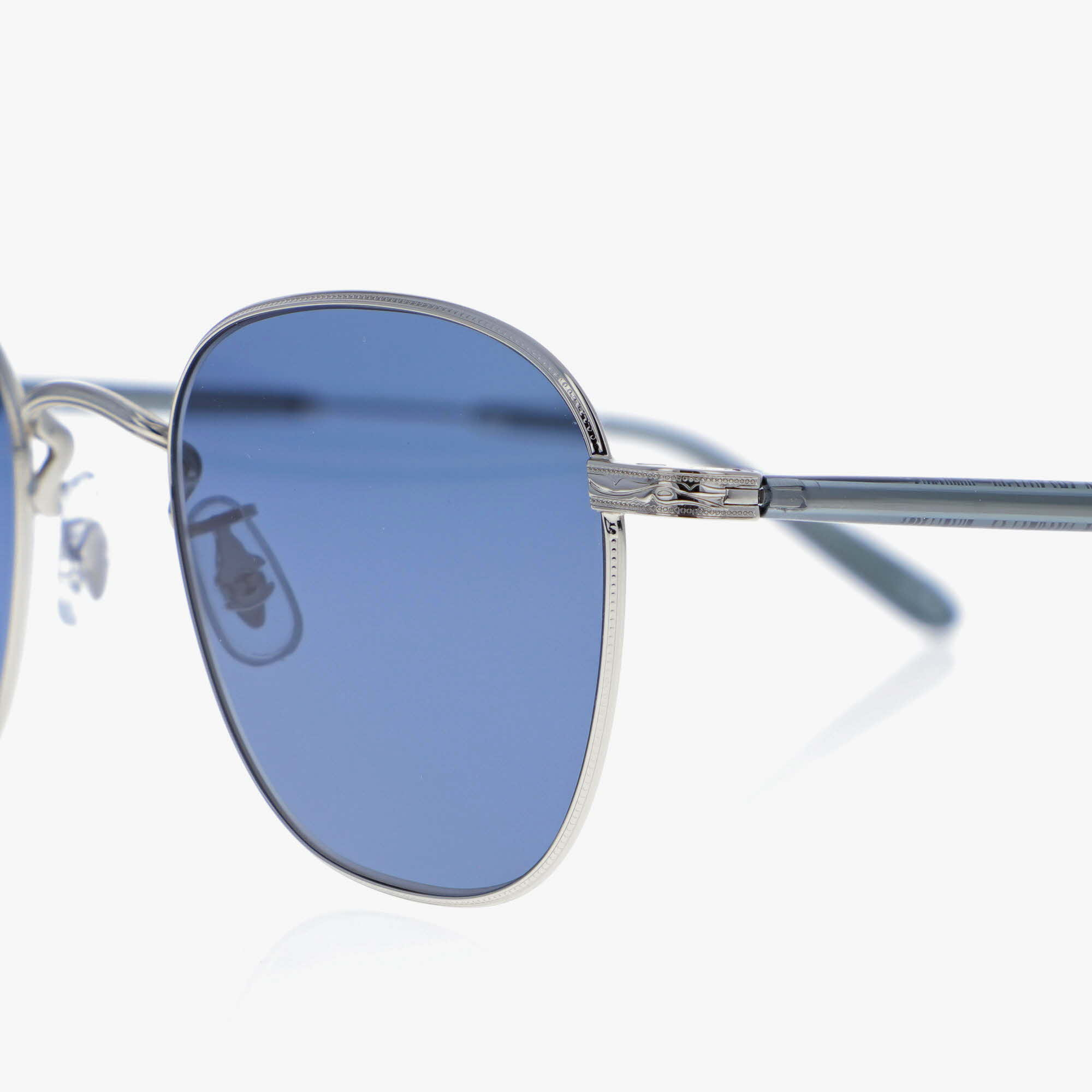 GARRETT LEIGHT / WORLD / SILVER - SEA GREY